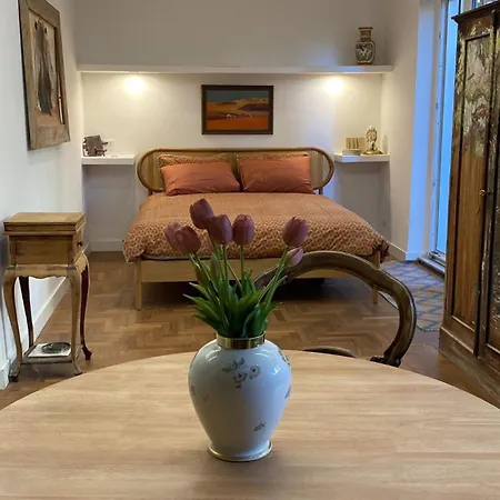 La Casetta Di Charlotte Bed and breakfast